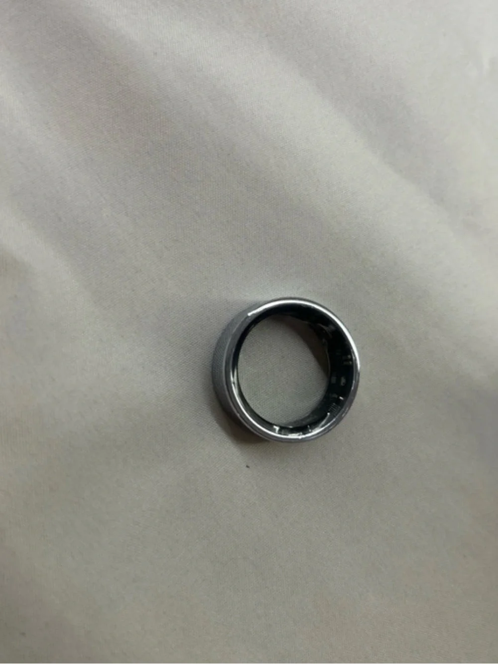 Smart Health Ring in Silver – Activity & Sleep Tracker